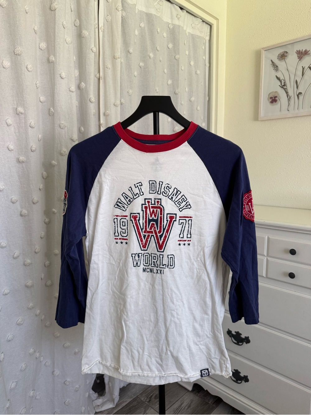 Disney Parks Walt Disney World 1971 Raglan Baseball Shirt Size Small